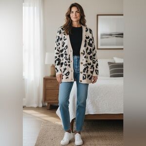 Umgee Boho Leopard Print Cardigan Womens L Oversized Button Front Pocket Sweater